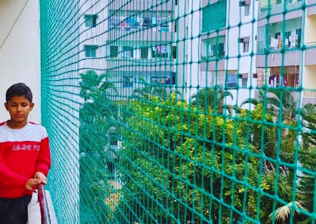 Reliable balcony safety nets company near me